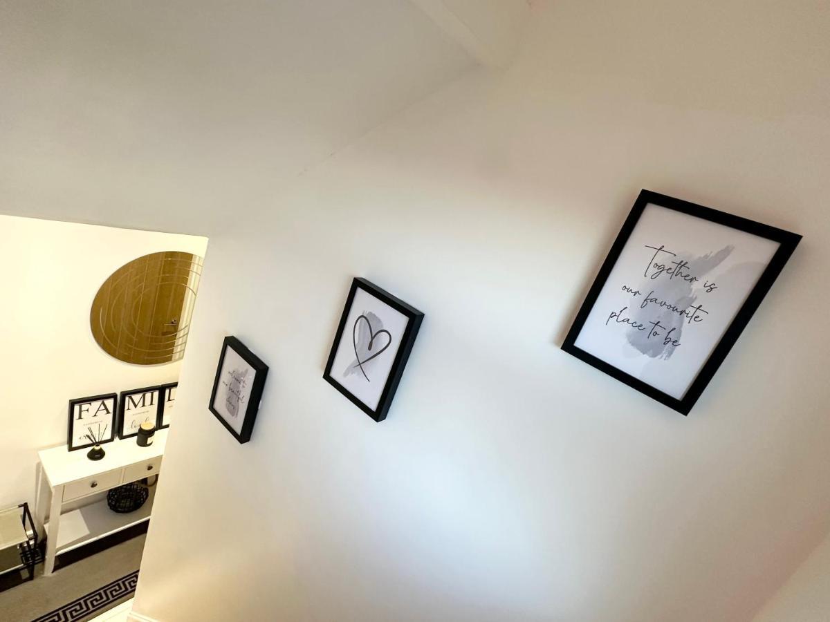 Charming 3-Bed Home Minutes From City Centre 诺丁汉 外观 照片