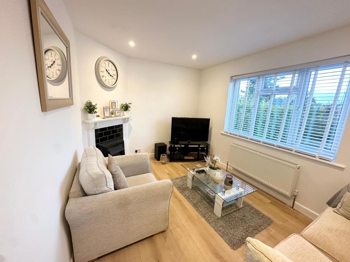 Charming 3-Bed Home Minutes From City Centre 诺丁汉 外观 照片
