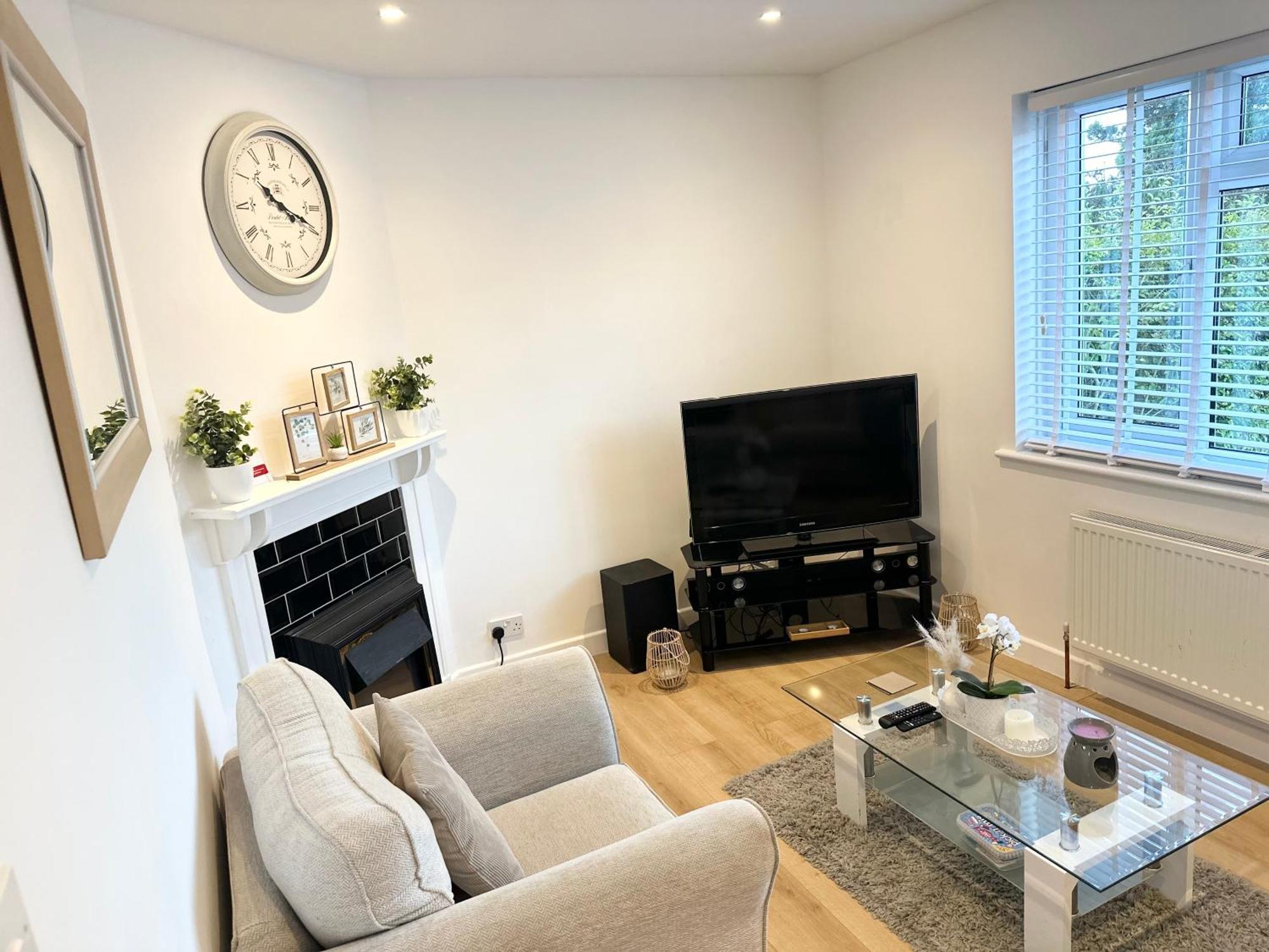 Charming 3-Bed Home Minutes From City Centre 诺丁汉 外观 照片